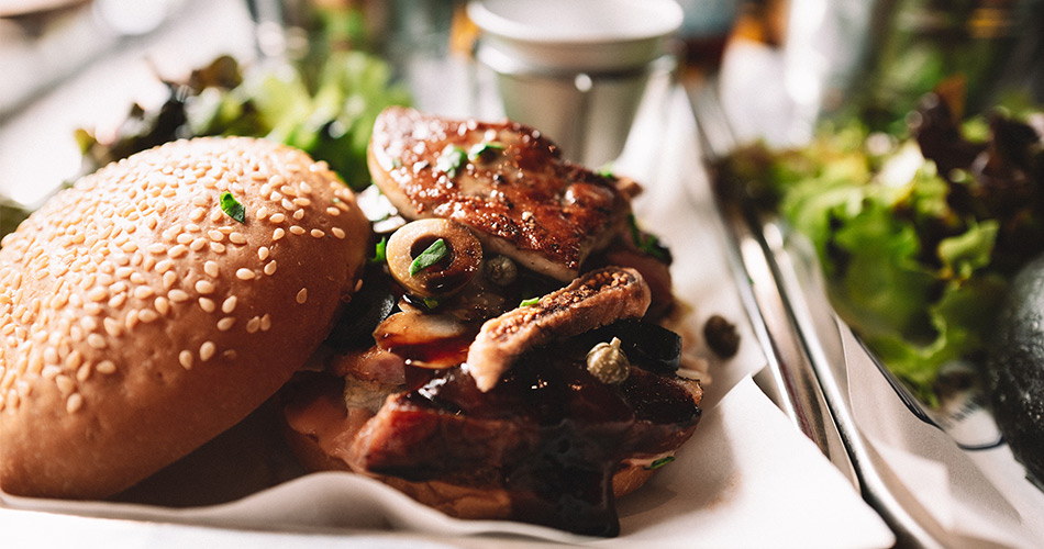 Recette burger au magret de canard halal et origine france avec pain burger - Réghalal